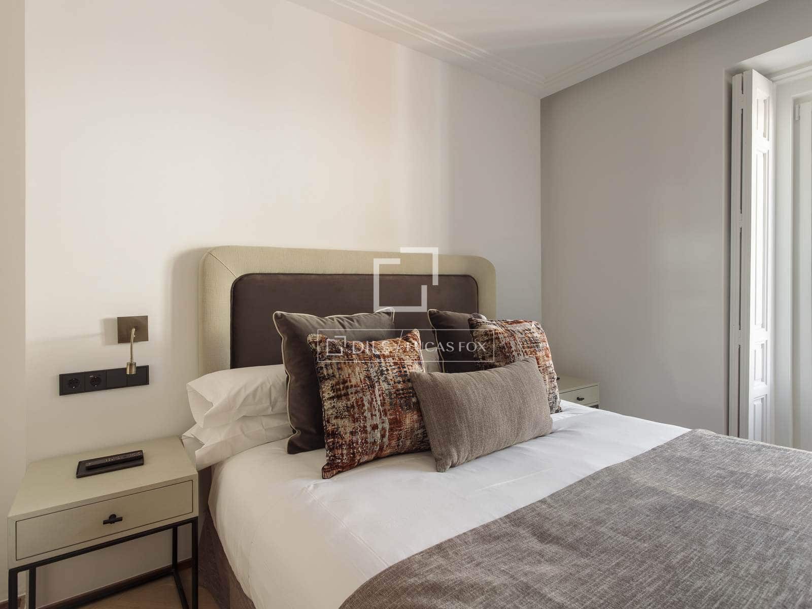 Apartamento de 1 habitación en Madrid ciudad en alquiler - 8.500 € (Ref: 9905037)