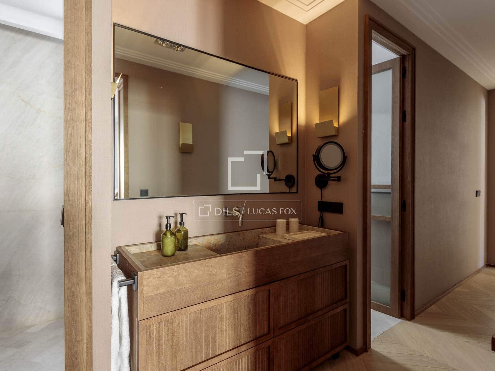 Apartamento de 1 habitación en Madrid ciudad en alquiler - 8.500 € (Ref: 9905037)