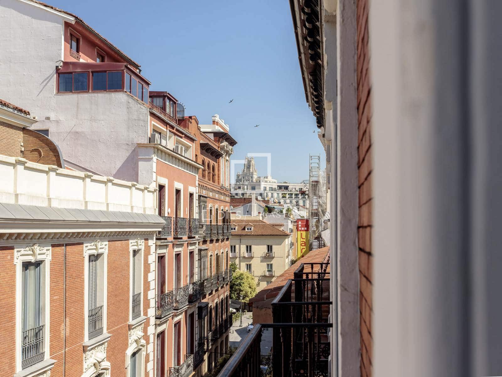 Apartamento de 1 habitación en Madrid ciudad en alquiler - 8.500 € (Ref: 9905037)