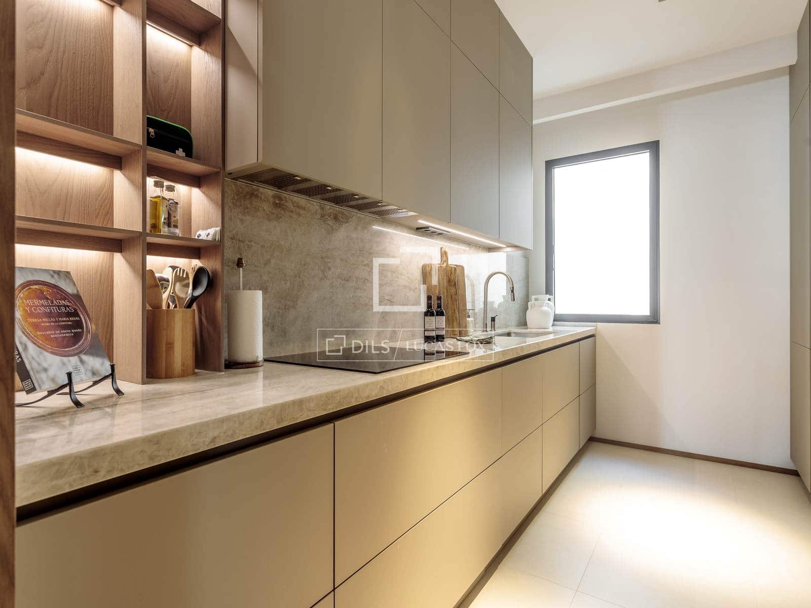 2 bedroom Apartment for rent in Madrid city with pool - € 15,000 (Ref: 9905038)