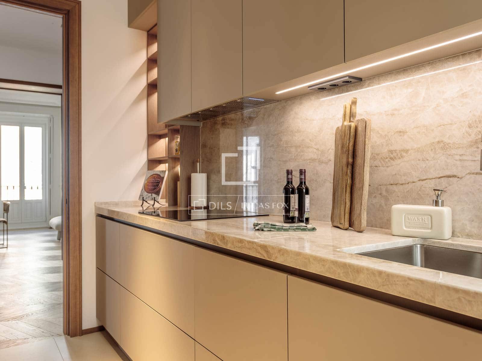2 bedroom Apartment for rent in Madrid city with pool - € 15,000 (Ref: 9905038)