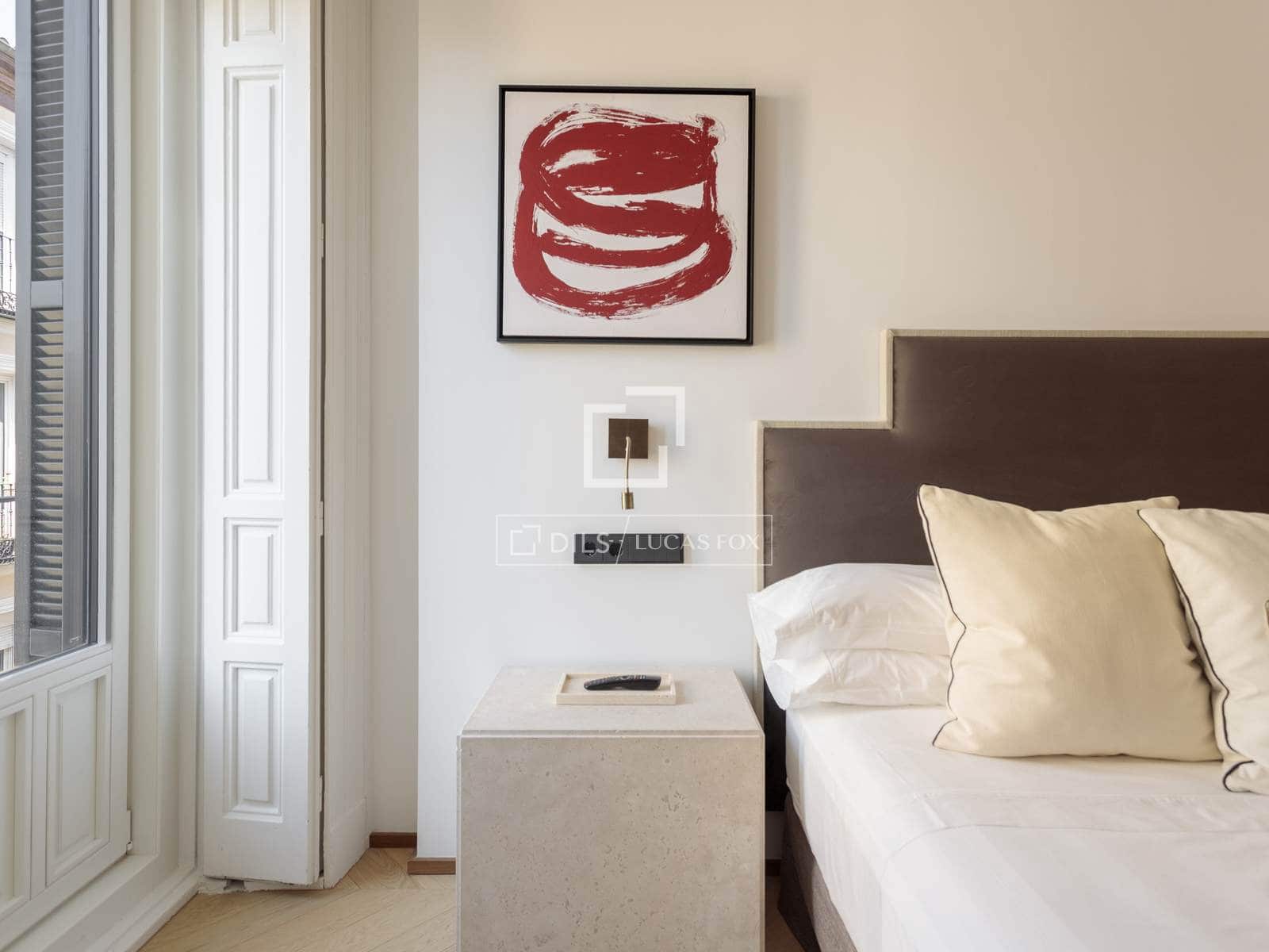 2 bedroom Apartment for rent in Madrid city with pool - € 15,000 (Ref: 9905038)
