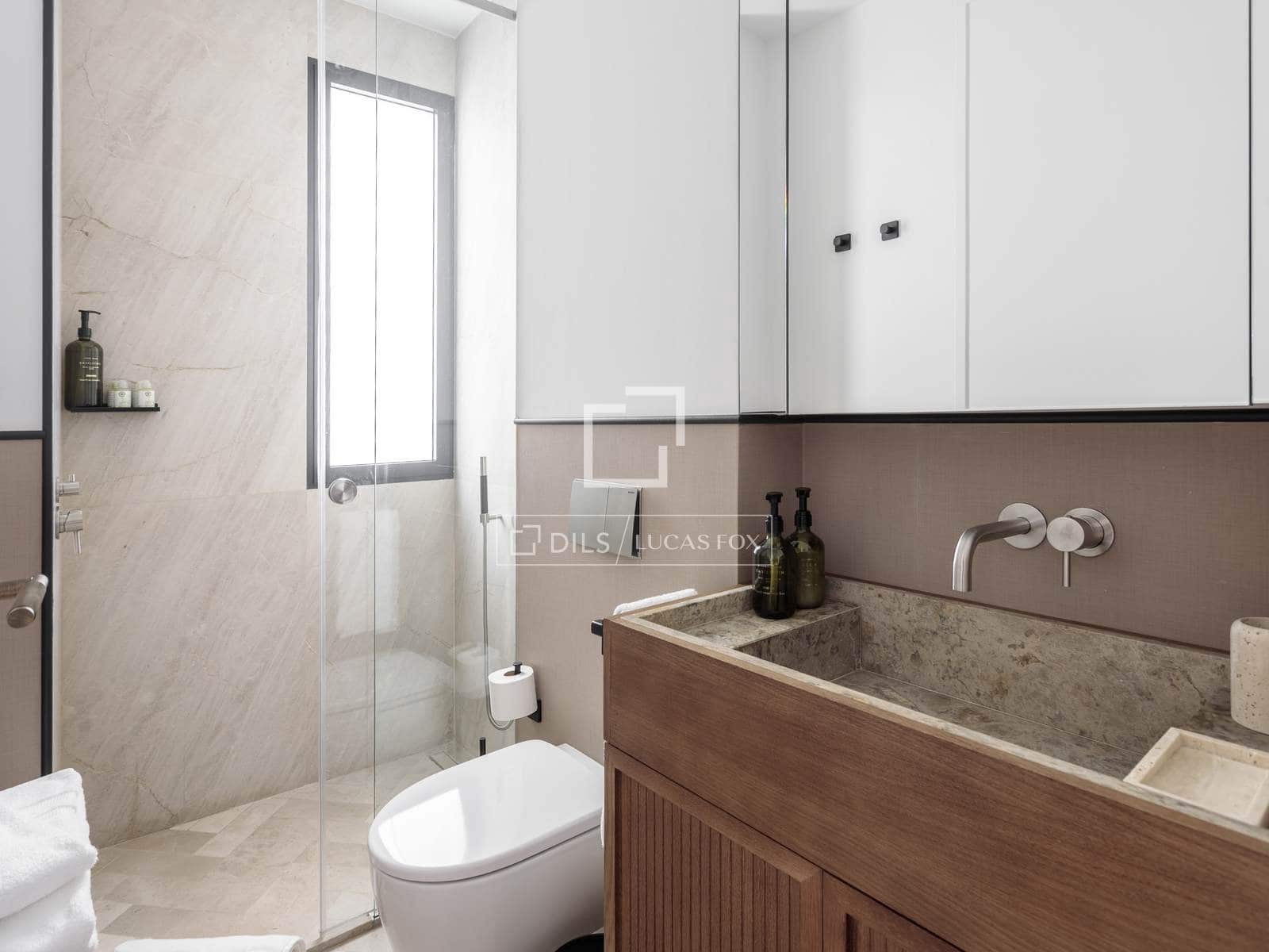 2 bedroom Apartment for rent in Madrid city with pool - € 15,000 (Ref: 9905038)