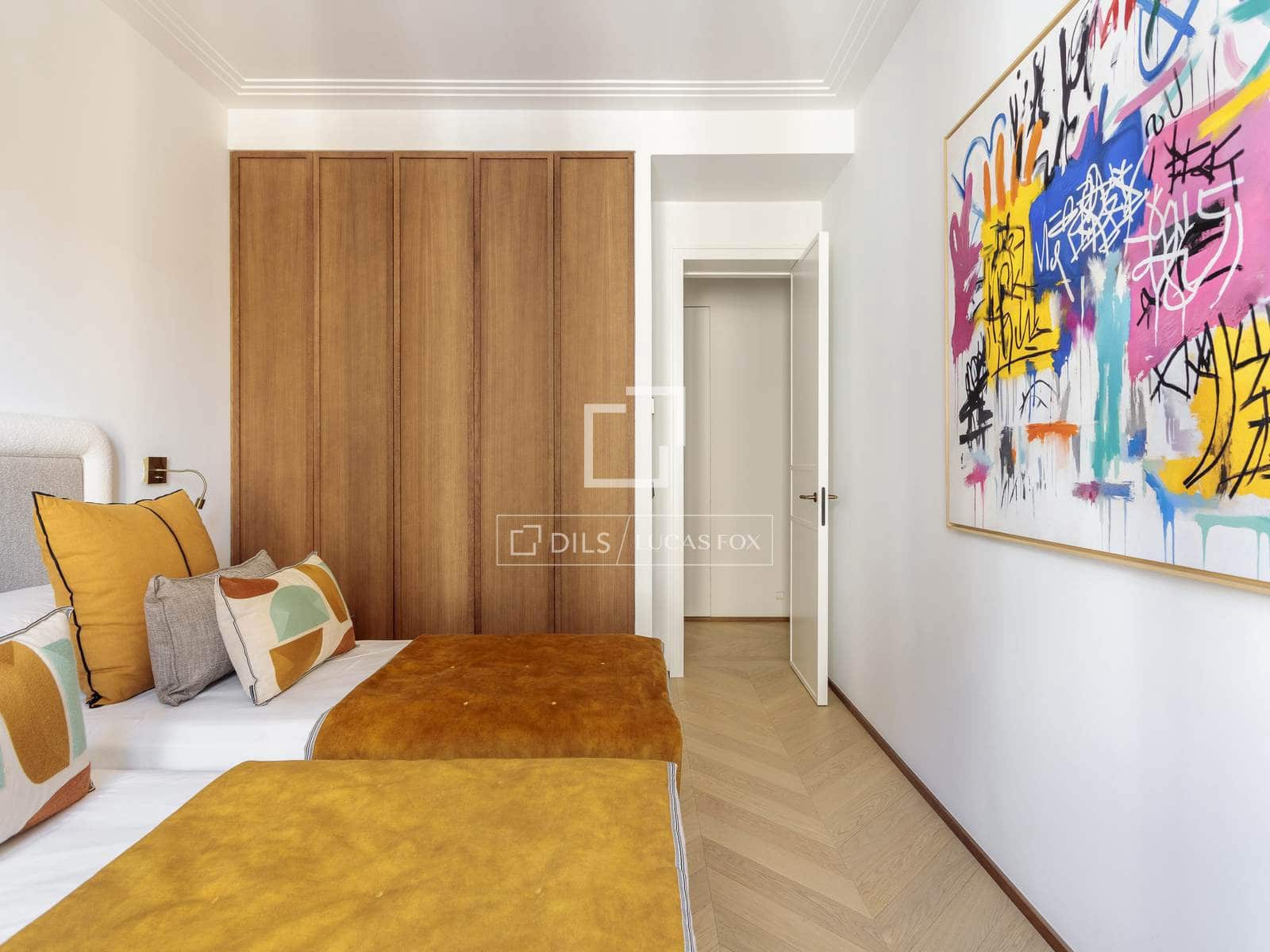 2 bedroom Apartment for rent in Madrid city with pool - € 15,000 (Ref: 9905038)