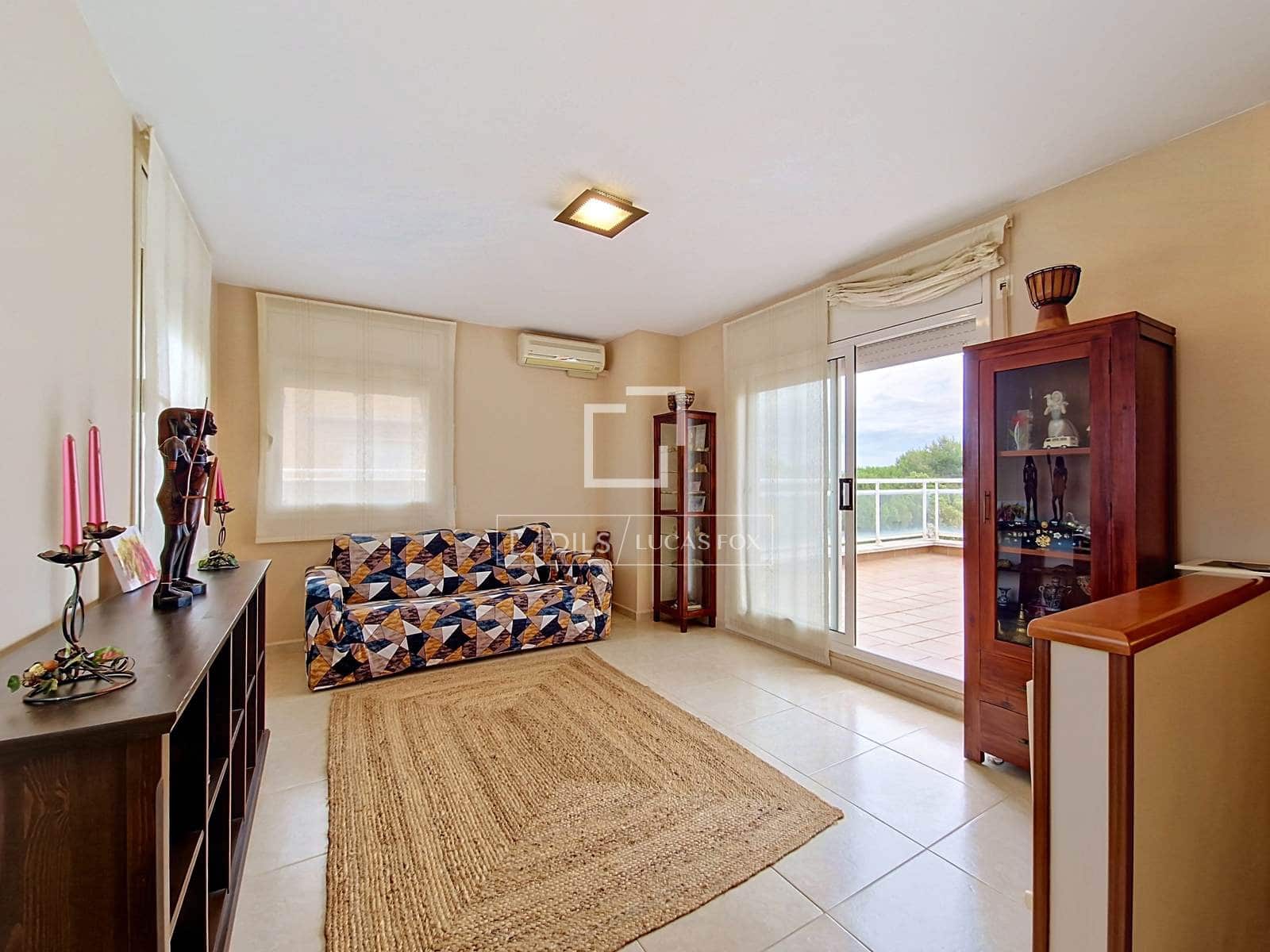 3 sovrum Villa till salu i Cubelles med pool garage - 410 000 € (Ref: 9905039)
