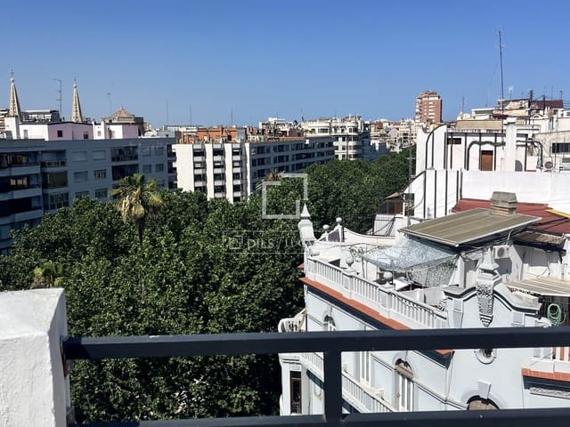 2 chambre Penthouse à vendre à Valence ville - 990 000 € (Ref: 9905041)