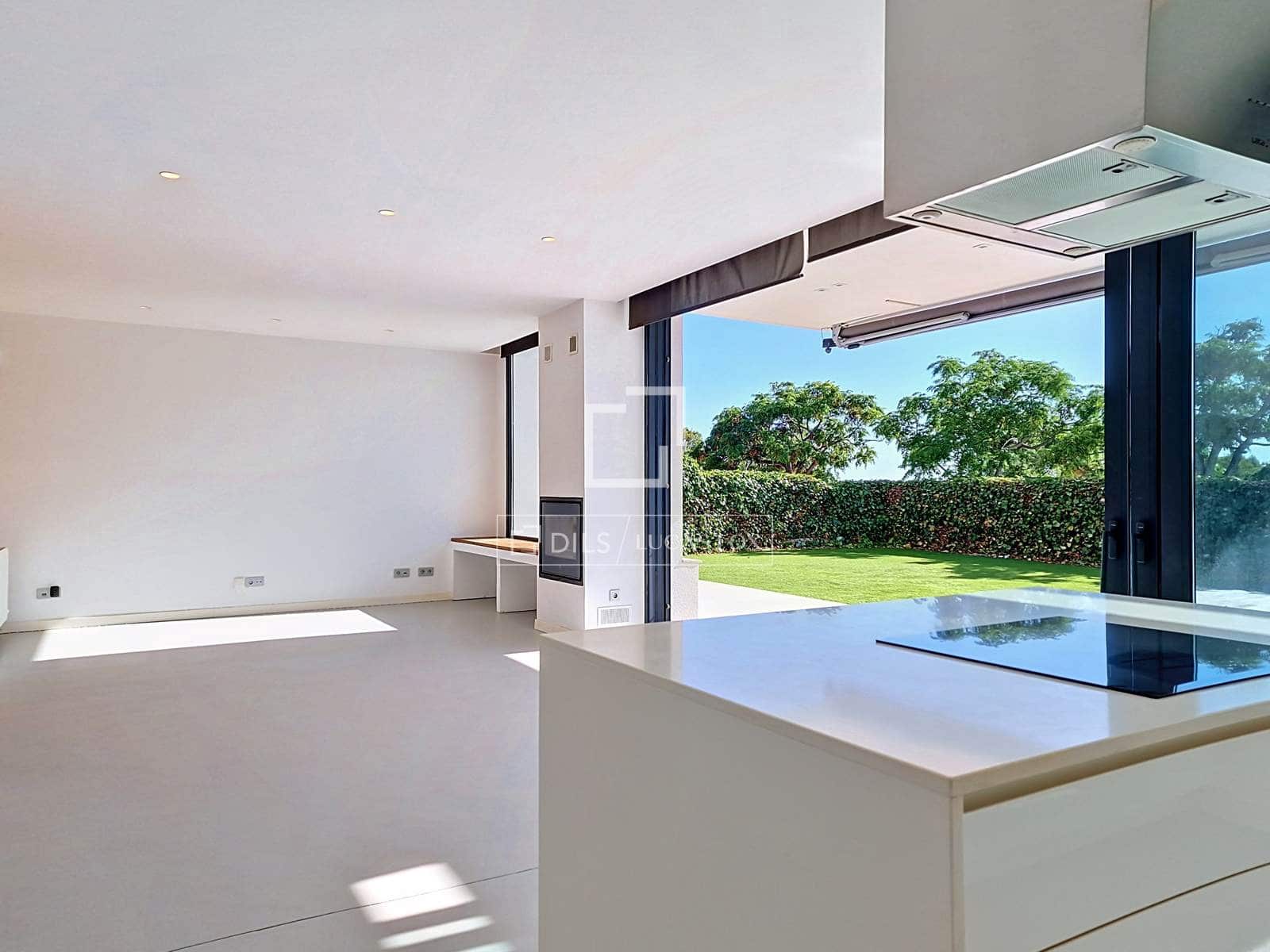 3 quarto Moradia para venda em Vilanova i la Geltru com piscina garagem - 1 090 000 € (Ref: 9905042)