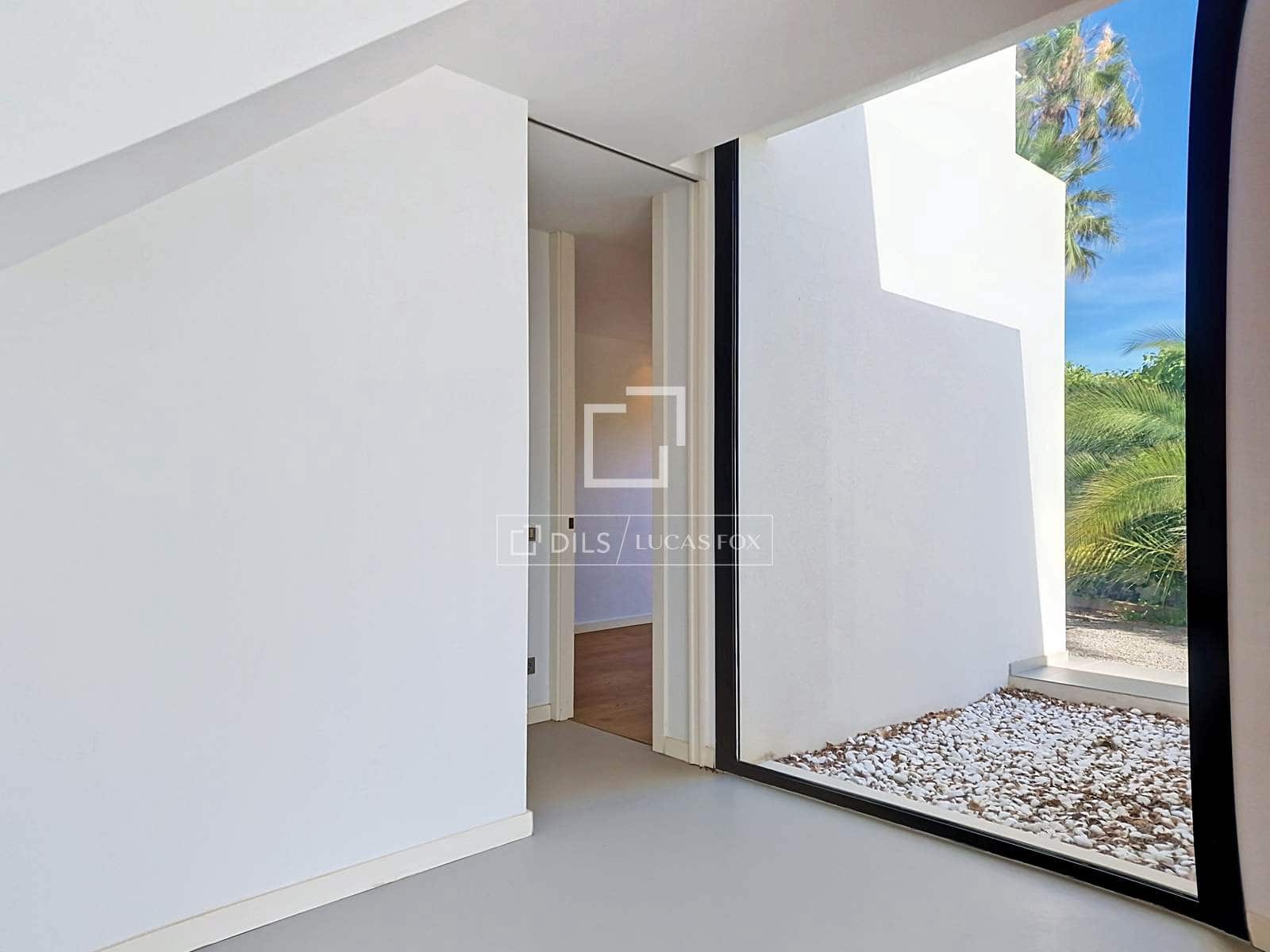 3 quarto Moradia para venda em Vilanova i la Geltru com piscina garagem - 1 090 000 € (Ref: 9905042)