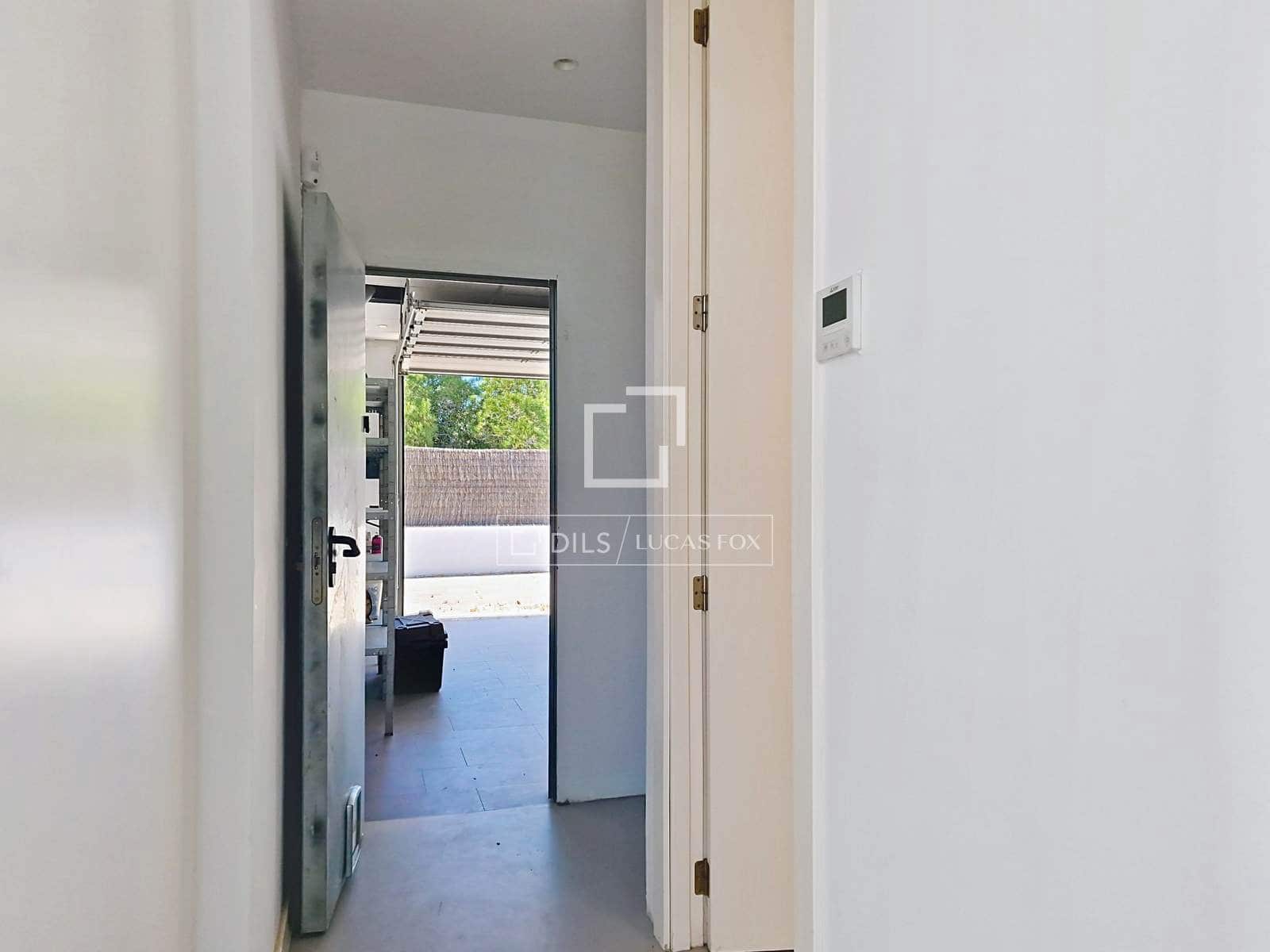 3 quarto Moradia para venda em Vilanova i la Geltru com piscina garagem - 1 090 000 € (Ref: 9905042)