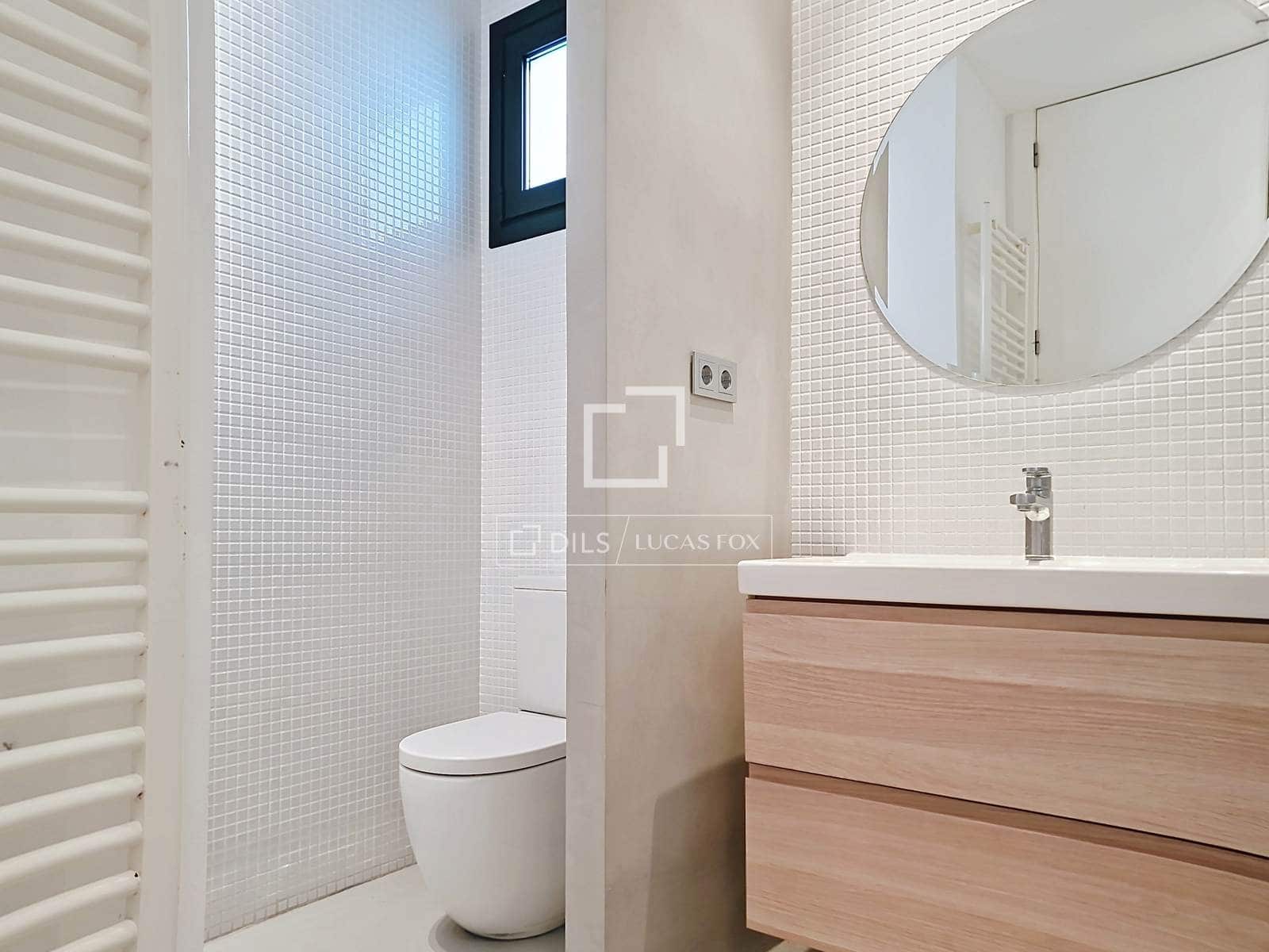 3 quarto Moradia para venda em Vilanova i la Geltru com piscina garagem - 1 090 000 € (Ref: 9905042)