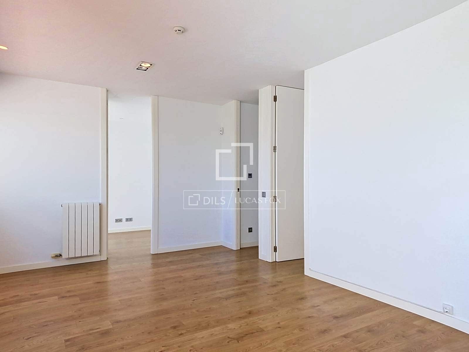 3 quarto Moradia para venda em Vilanova i la Geltru com piscina garagem - 1 090 000 € (Ref: 9905042)