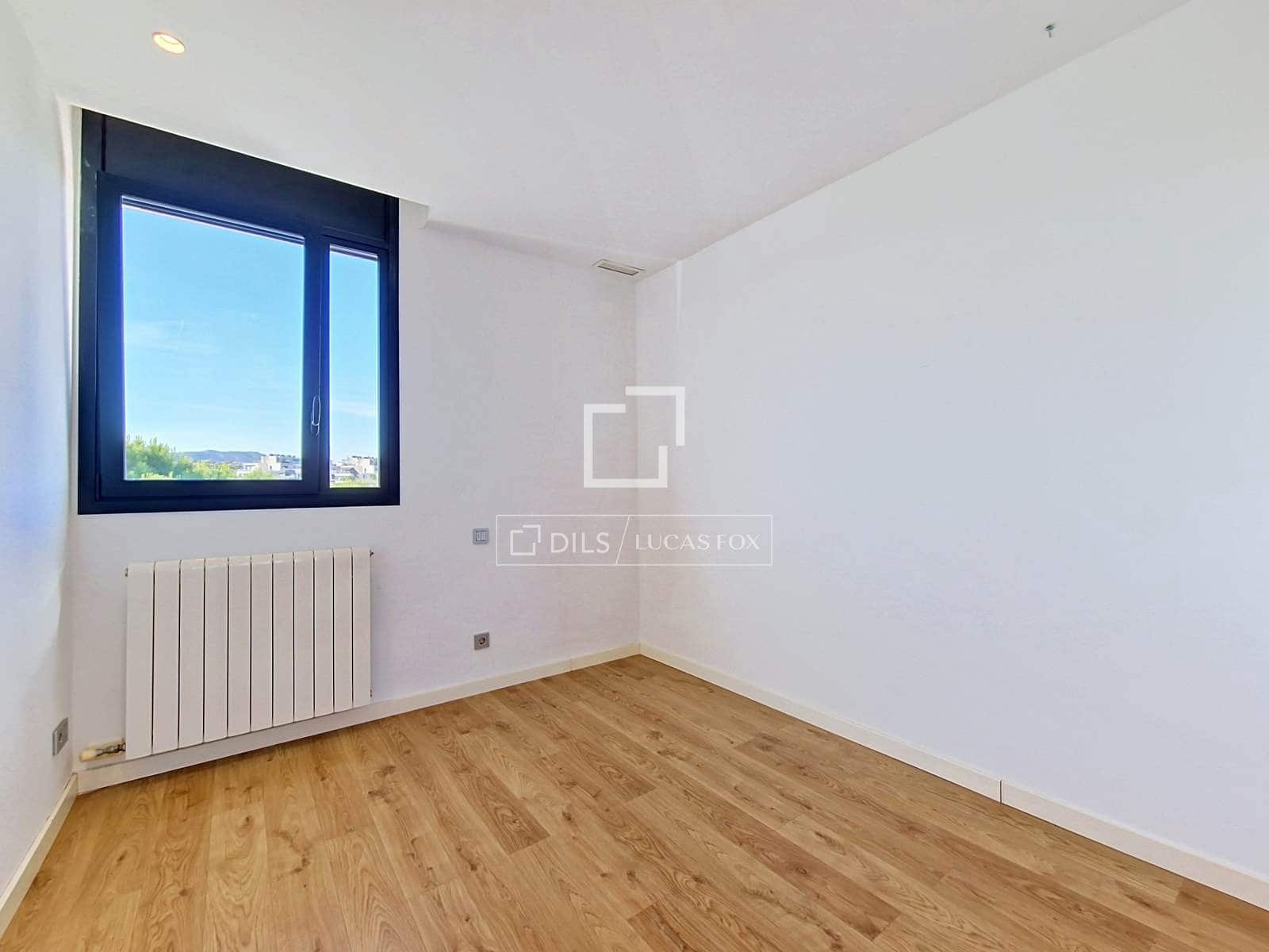 3 quarto Moradia para venda em Vilanova i la Geltru com piscina garagem - 1 090 000 € (Ref: 9905042)