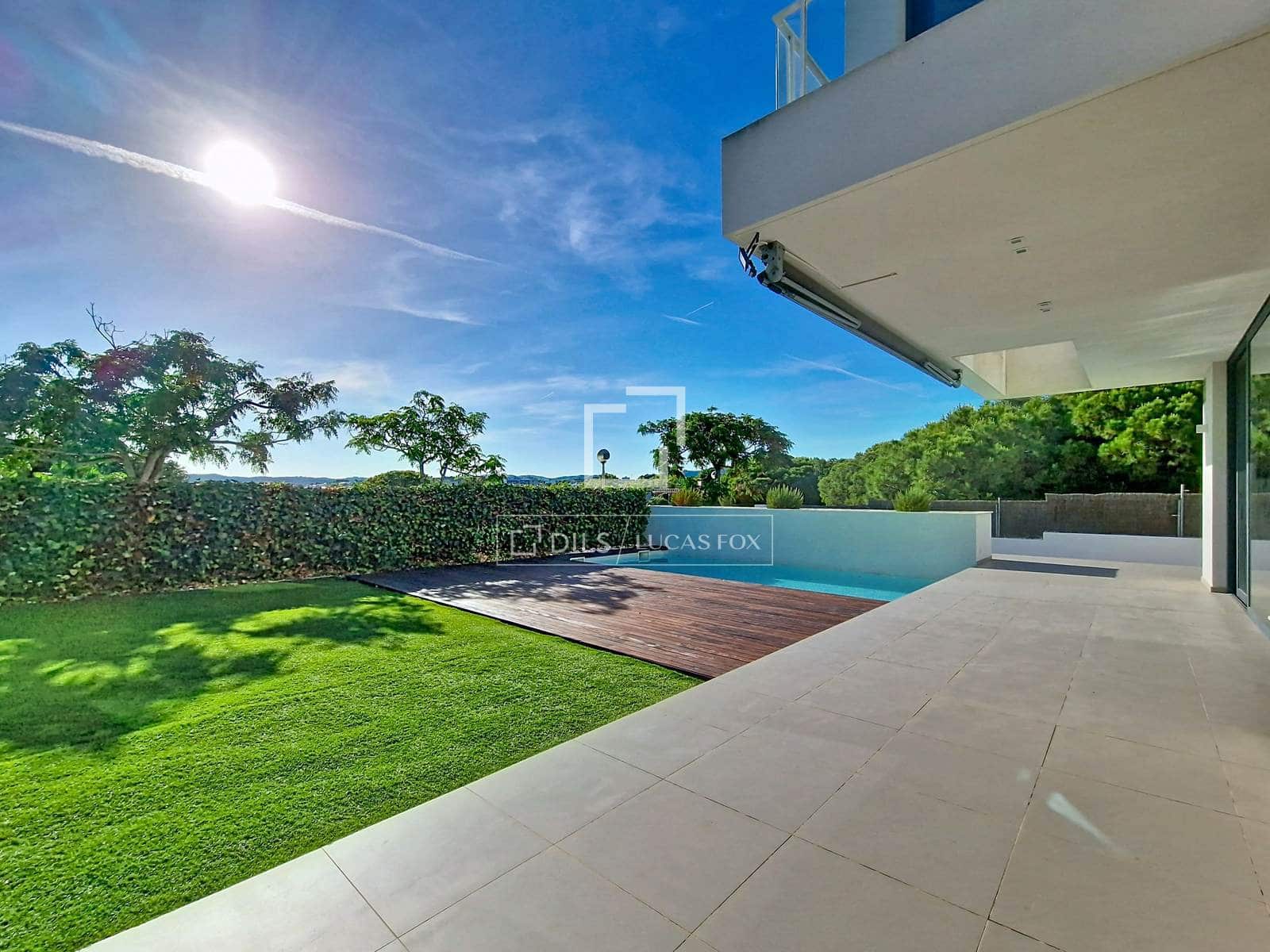 3 quarto Moradia para venda em Vilanova i la Geltru com piscina garagem - 1 090 000 € (Ref: 9905042)