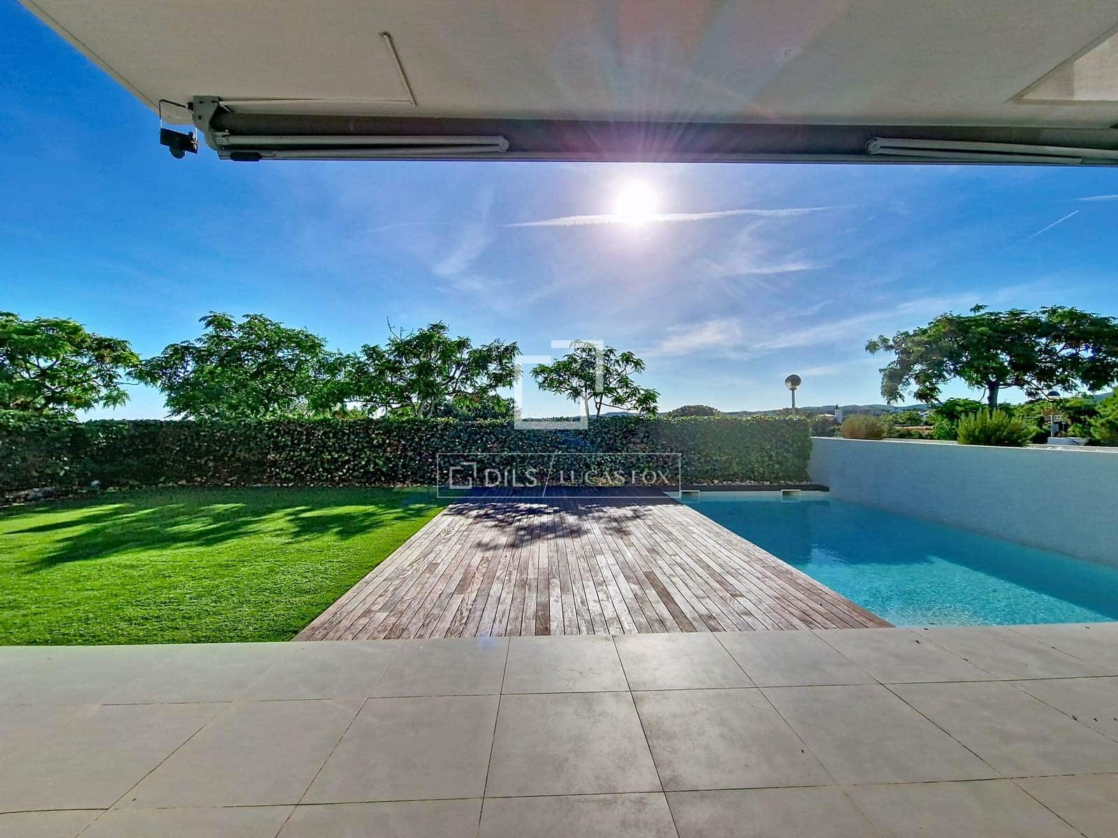 3 quarto Moradia para venda em Vilanova i la Geltru com piscina garagem - 1 090 000 € (Ref: 9905042)