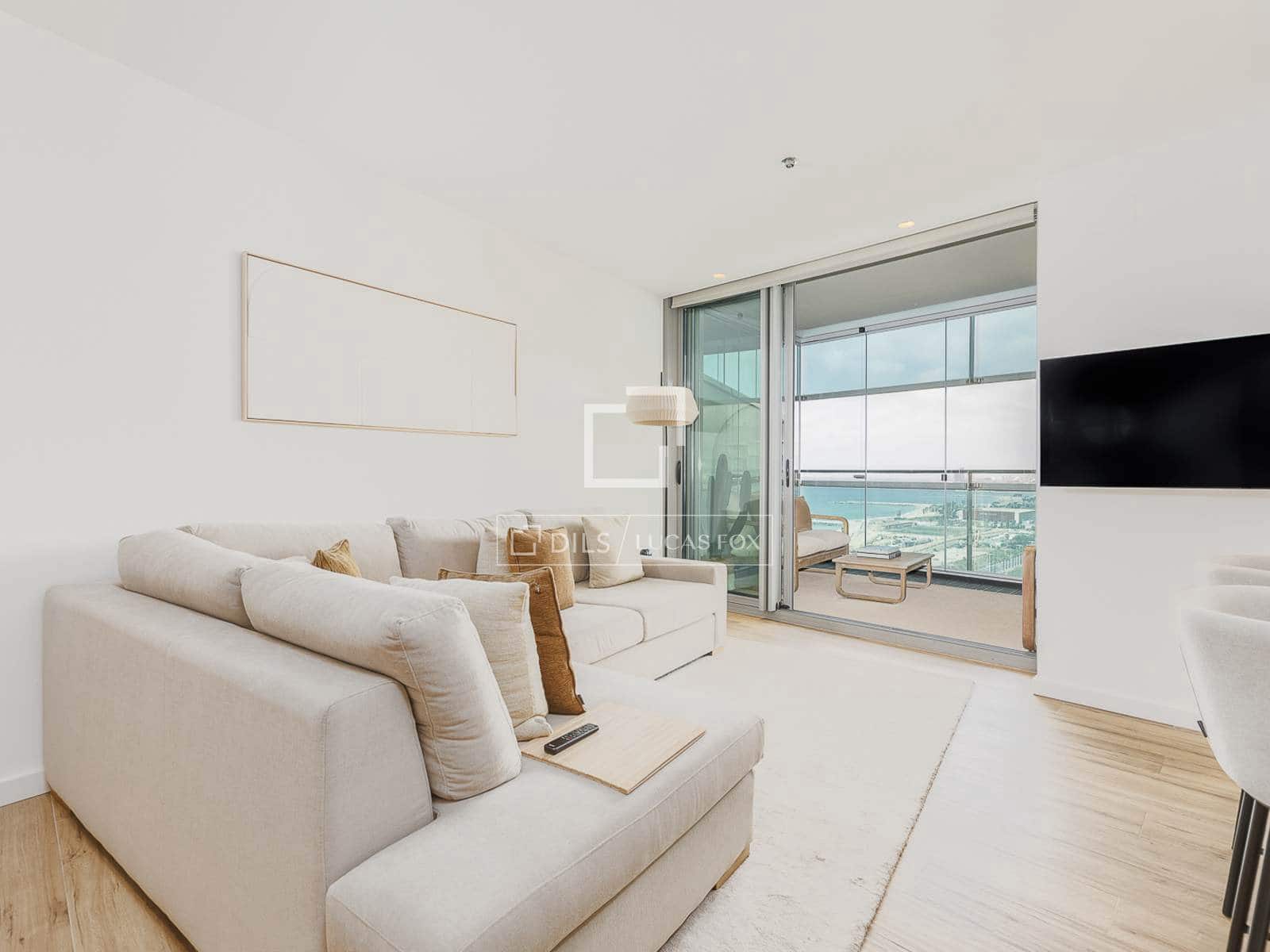 2 soverom Leilighet til salgs i Barcelona by med svømmebasseng garasje - € 1 200 000 (Ref: 9905159)