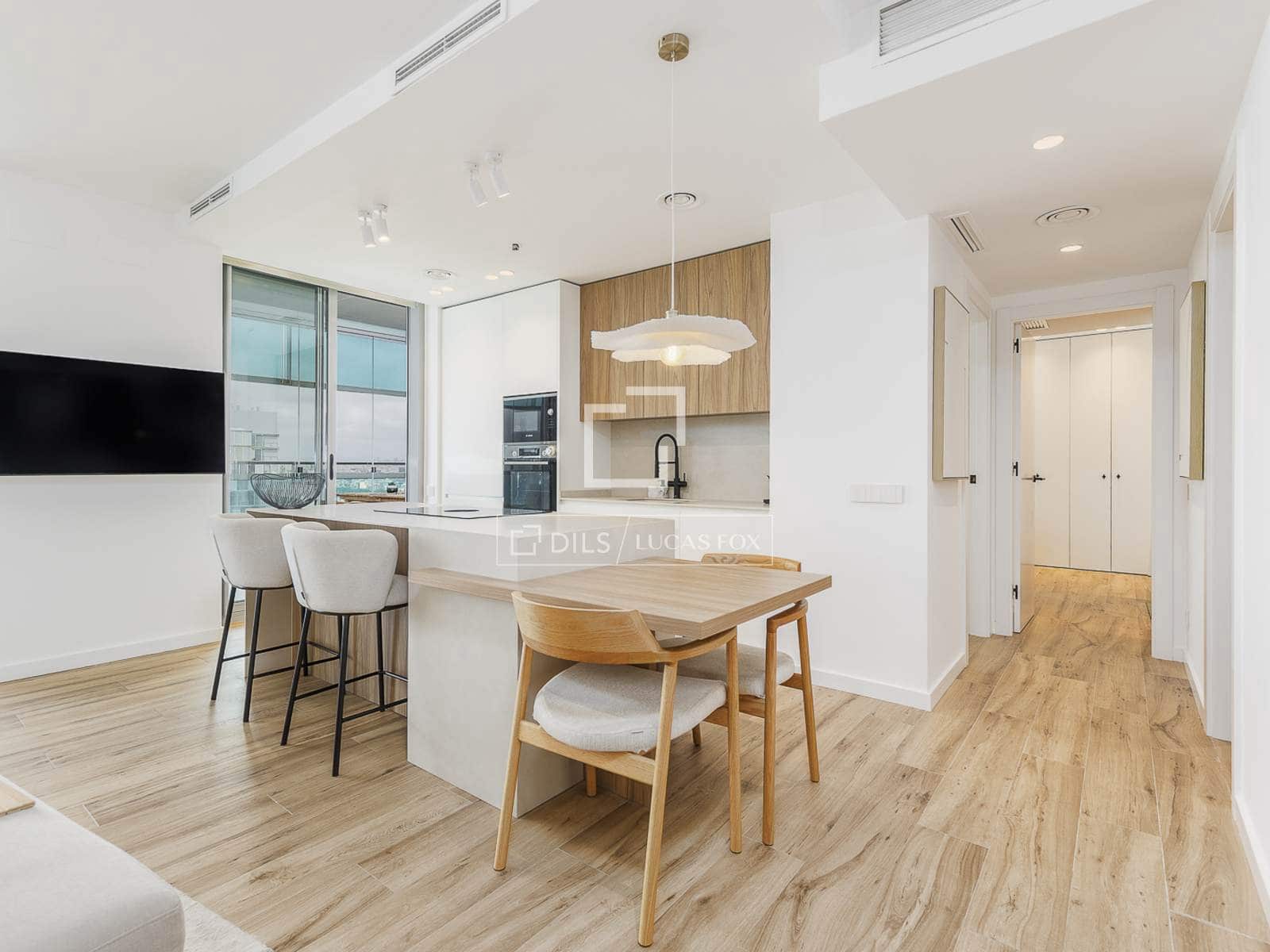 2 soverom Leilighet til salgs i Barcelona by med svømmebasseng garasje - € 1 200 000 (Ref: 9905159)