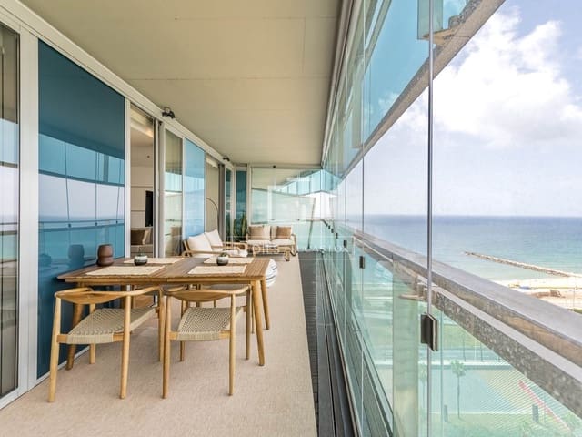 2 soverom Leilighet til salgs i Barcelona by med svømmebasseng garasje - € 1 200 000 (Ref: 9905159)