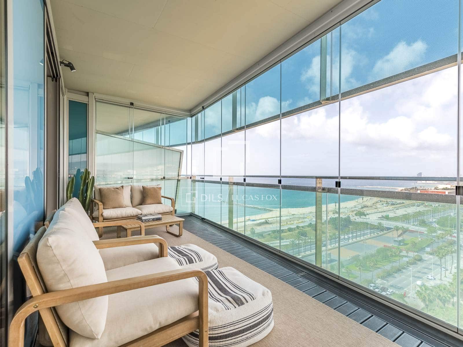 2 soverom Leilighet til salgs i Barcelona by med svømmebasseng garasje - € 1 200 000 (Ref: 9905159)