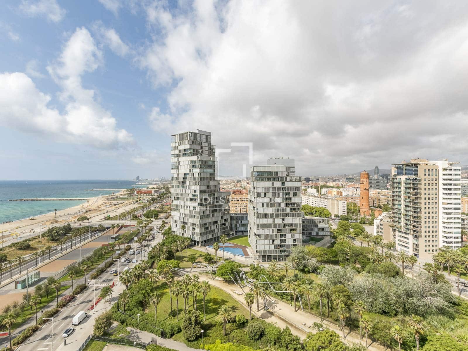 2 soverom Leilighet til salgs i Barcelona by med svømmebasseng garasje - € 1 200 000 (Ref: 9905159)