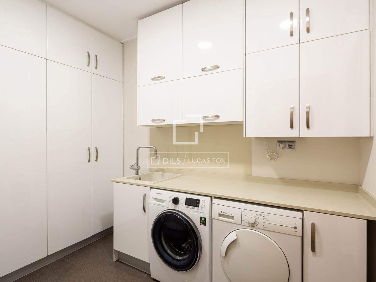 4 sypialnia Penthouse do wynajęcia w Miasto Walencja z garażem - 3 200 € (Ref: 9905303)