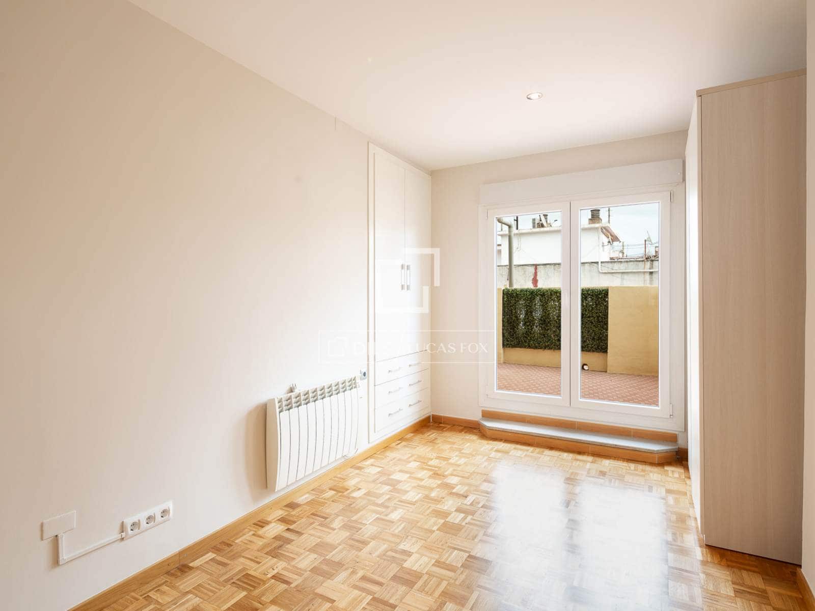 4 sypialnia Penthouse do wynajęcia w Miasto Walencja z garażem - 3 200 € (Ref: 9905303)