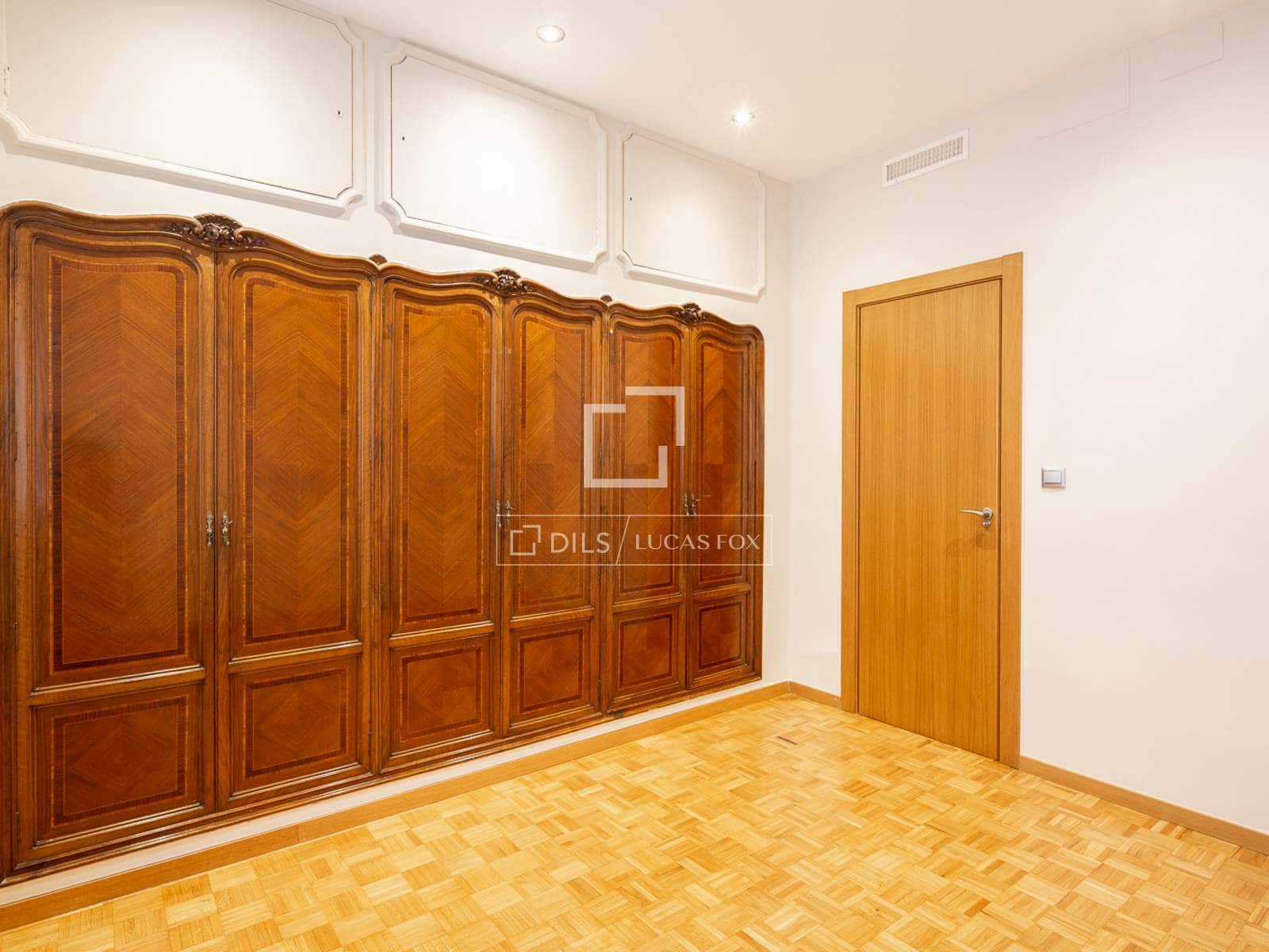 4 sypialnia Penthouse do wynajęcia w Miasto Walencja z garażem - 3 200 € (Ref: 9905303)