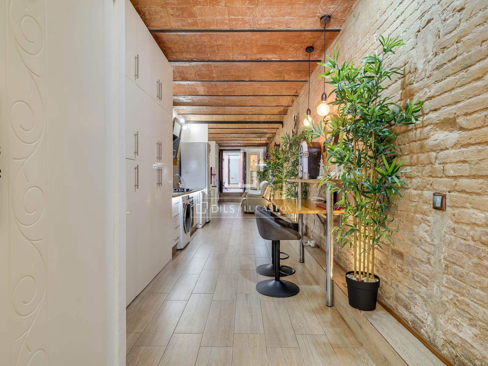 2 bedroom Apartment for sale in Barcelona city - € 419,000 (Ref: 9905305)