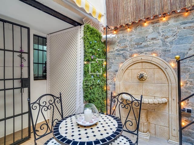 2 bedroom Apartment for sale in El Poble Sec, Barcelona city - € 419,000 (Ref: 9905305)