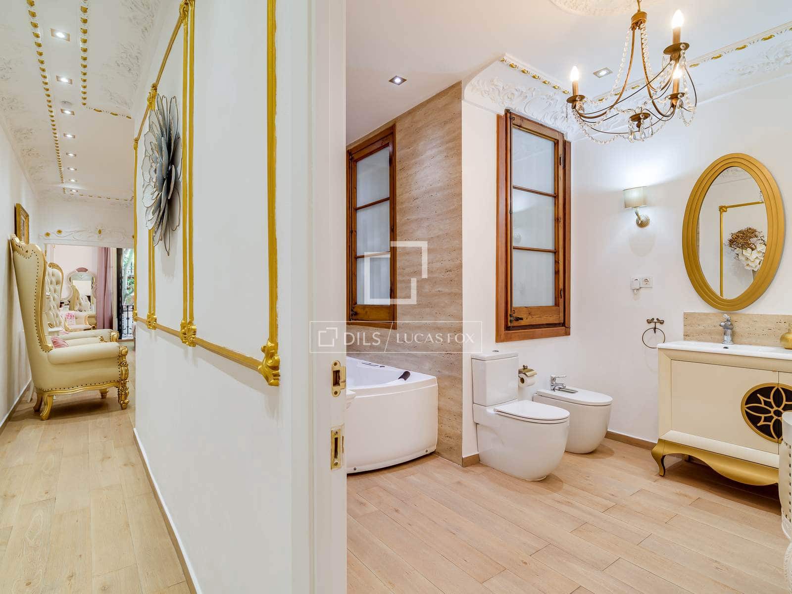 4 slaapkamer Appartement te koop in Barcelona stad - € 847.000 (Ref: 9905306)