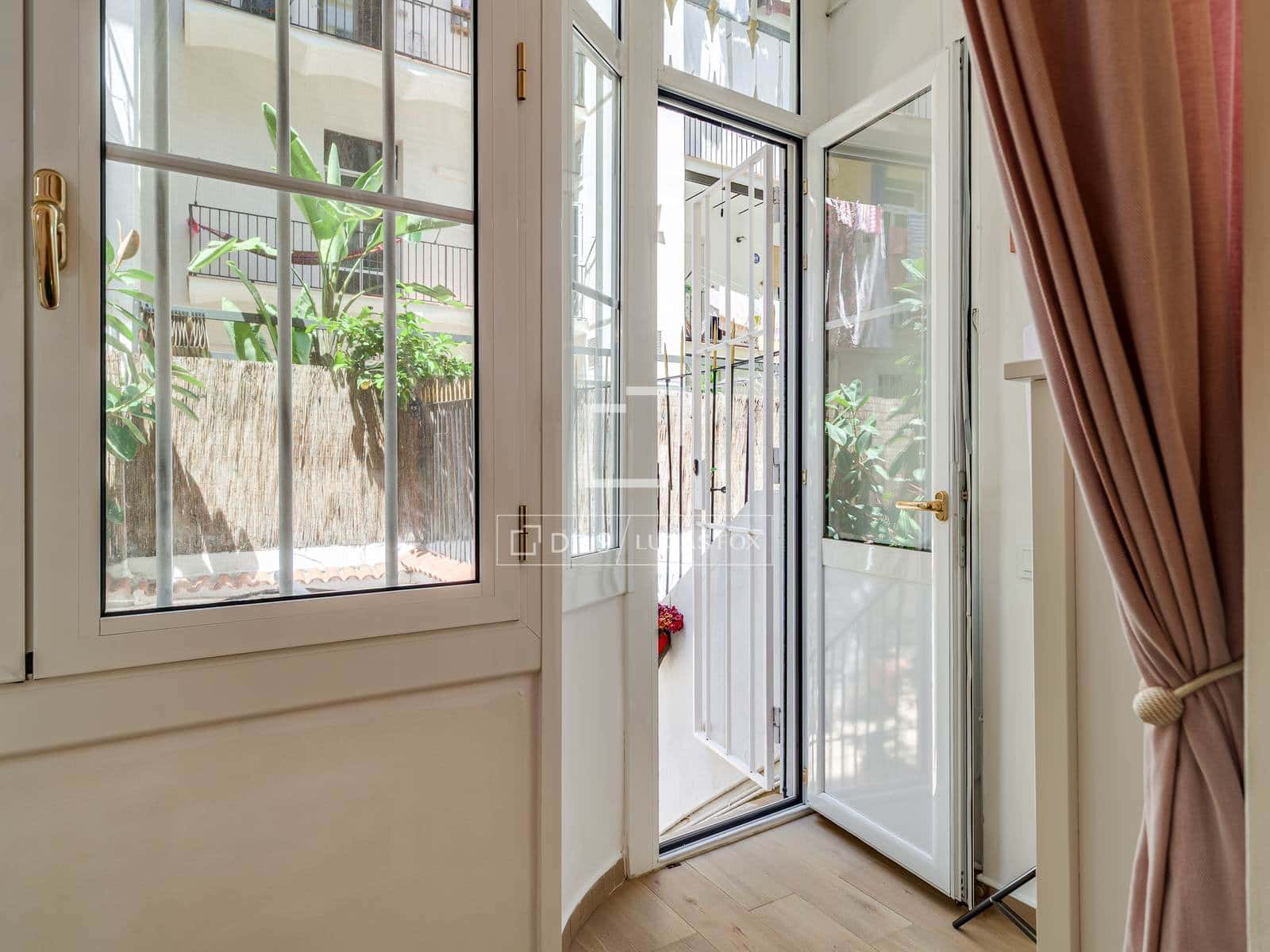 4 slaapkamer Appartement te koop in Barcelona stad - € 847.000 (Ref: 9905306)