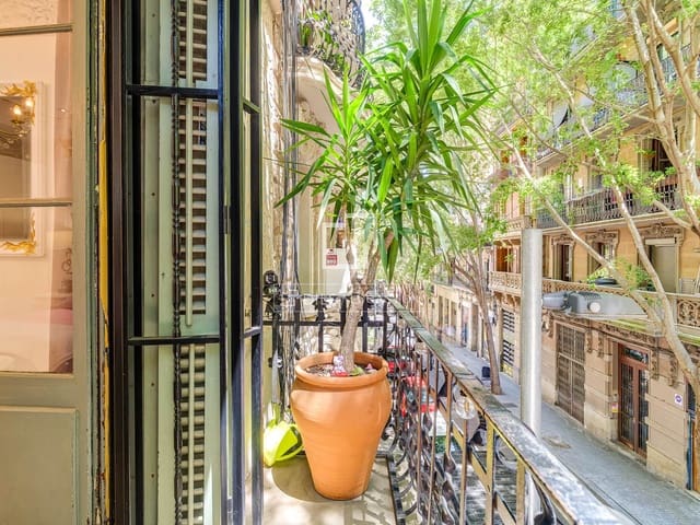 4 slaapkamer Appartement te koop in El Poble Sec, Barcelona stad - € 847.000 (Ref: 9905306)
