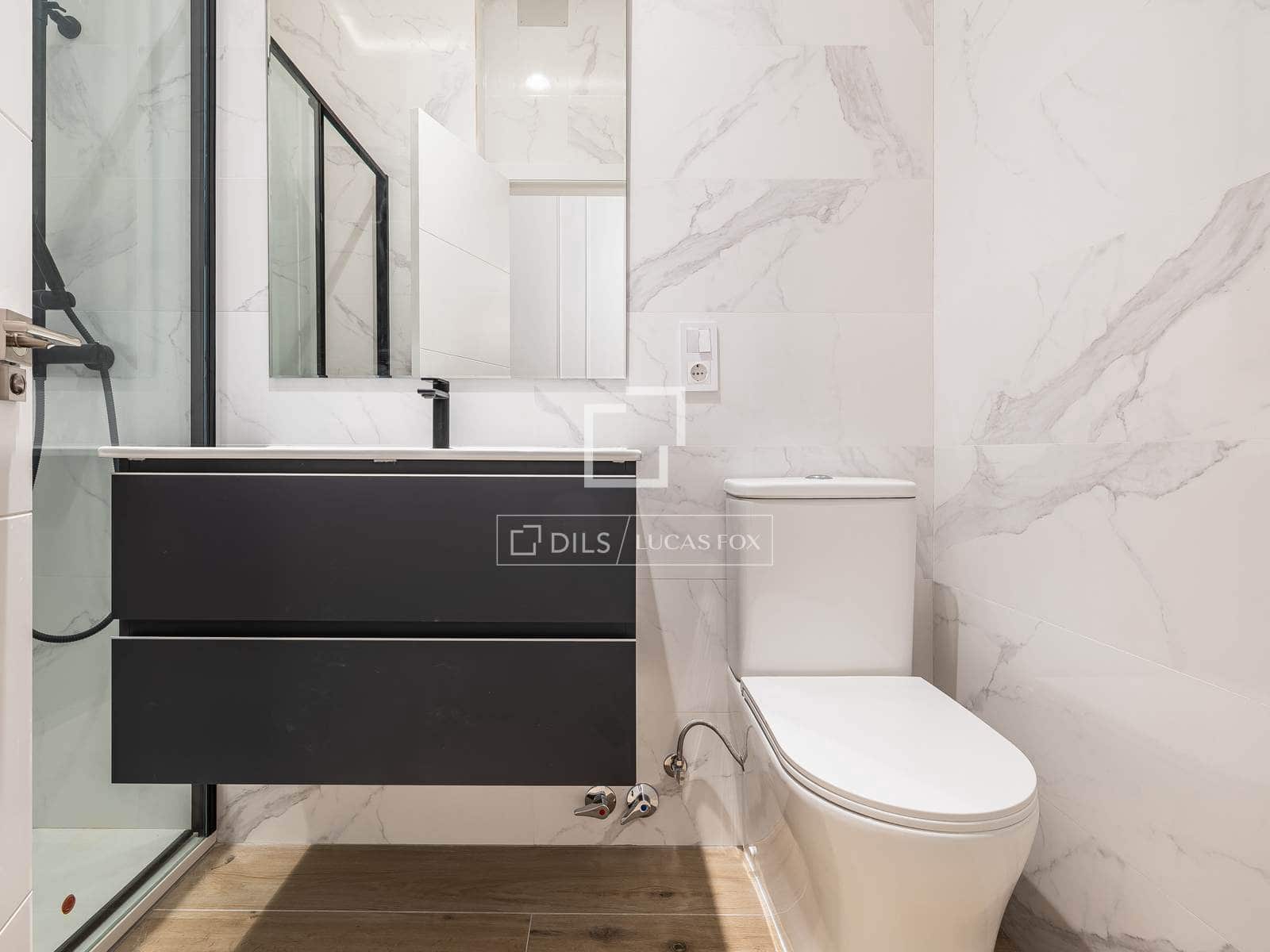 2 slaapkamer Appartement te koop in Madrid stad - € 718.000 (Ref: 9905307)