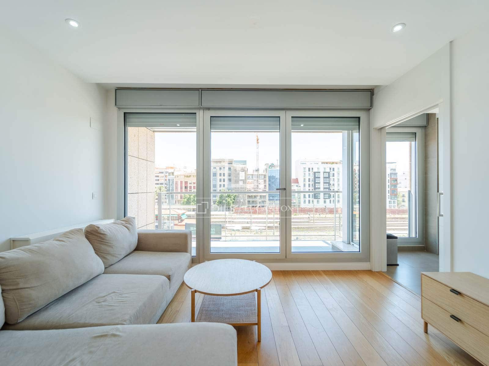 2 soveværelse Lejlighed til leje i Valencia by med garage - € 2.000 (Ref: 9908913)
