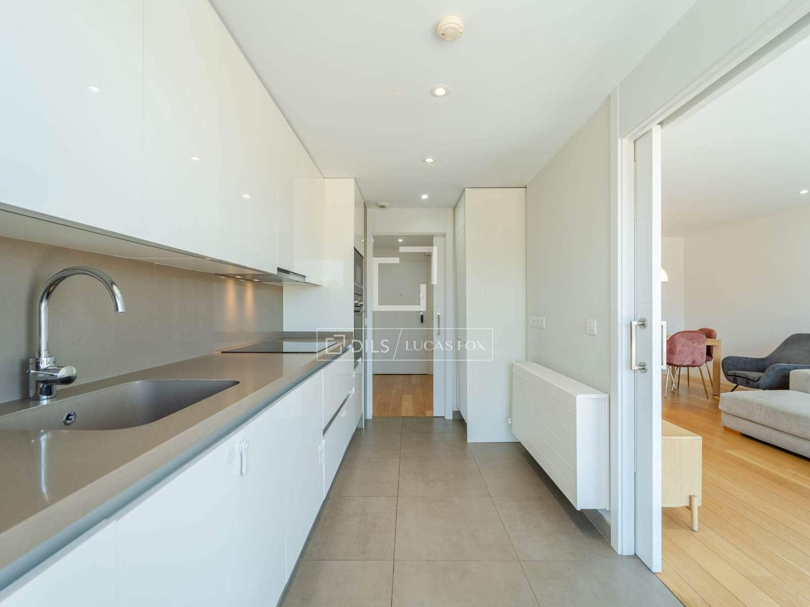 2 soveværelse Lejlighed til leje i Valencia by med garage - € 2.000 (Ref: 9908913)
