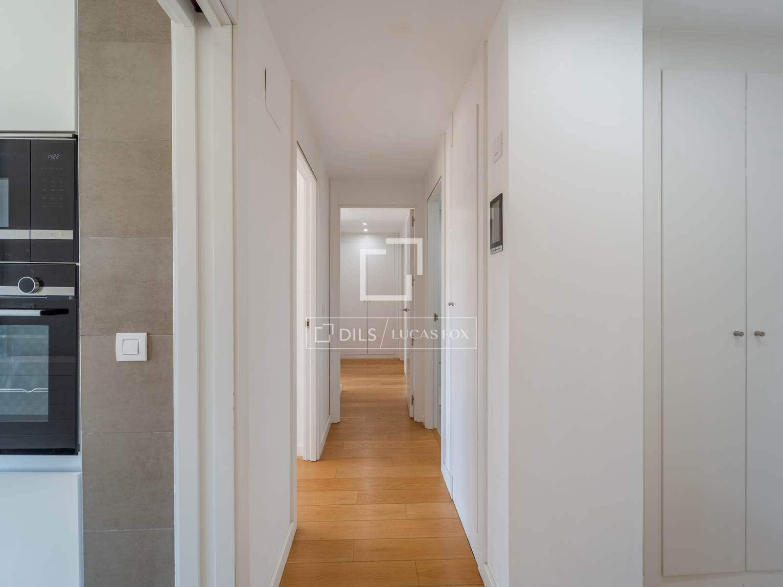 2 soveværelse Lejlighed til leje i Valencia by med garage - € 2.000 (Ref: 9908913)