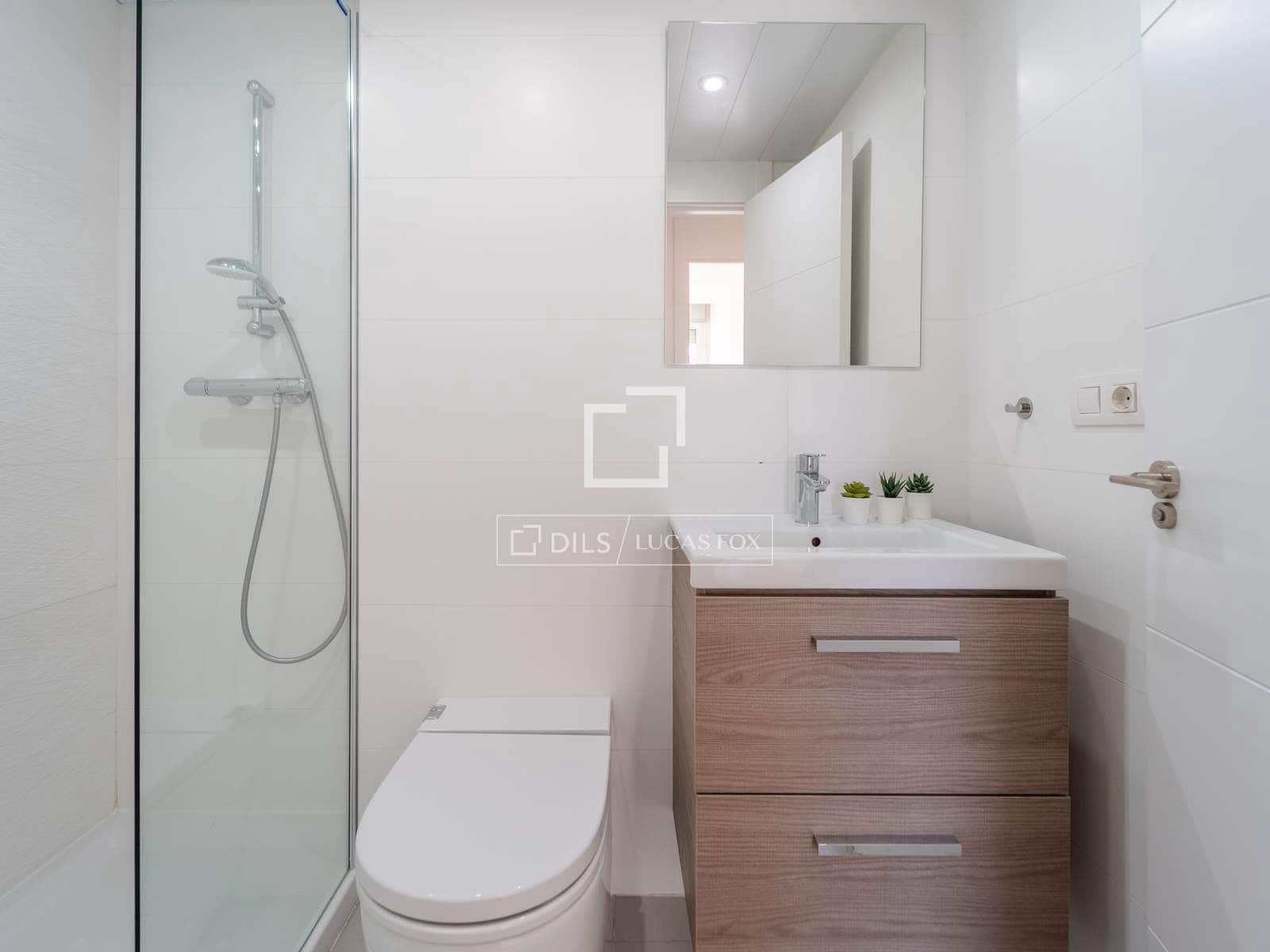 2 soveværelse Lejlighed til leje i Valencia by med garage - € 2.000 (Ref: 9908913)