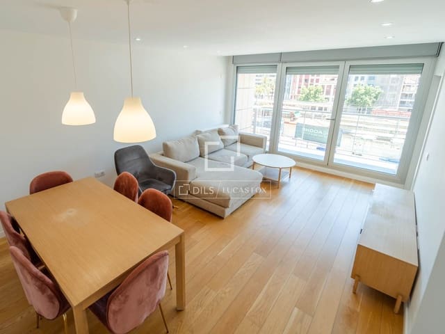 2 soveværelse Lejlighed til leje i Valencia by med garage - € 2.000 (Ref: 9908913)