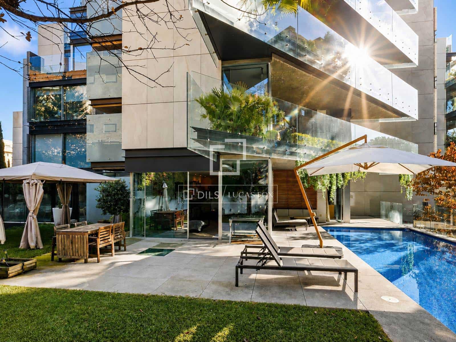 6 soverom Leilighet til salgs i Madrid by med svømmebasseng garasje - € 4 800 000 (Ref: 9909354)