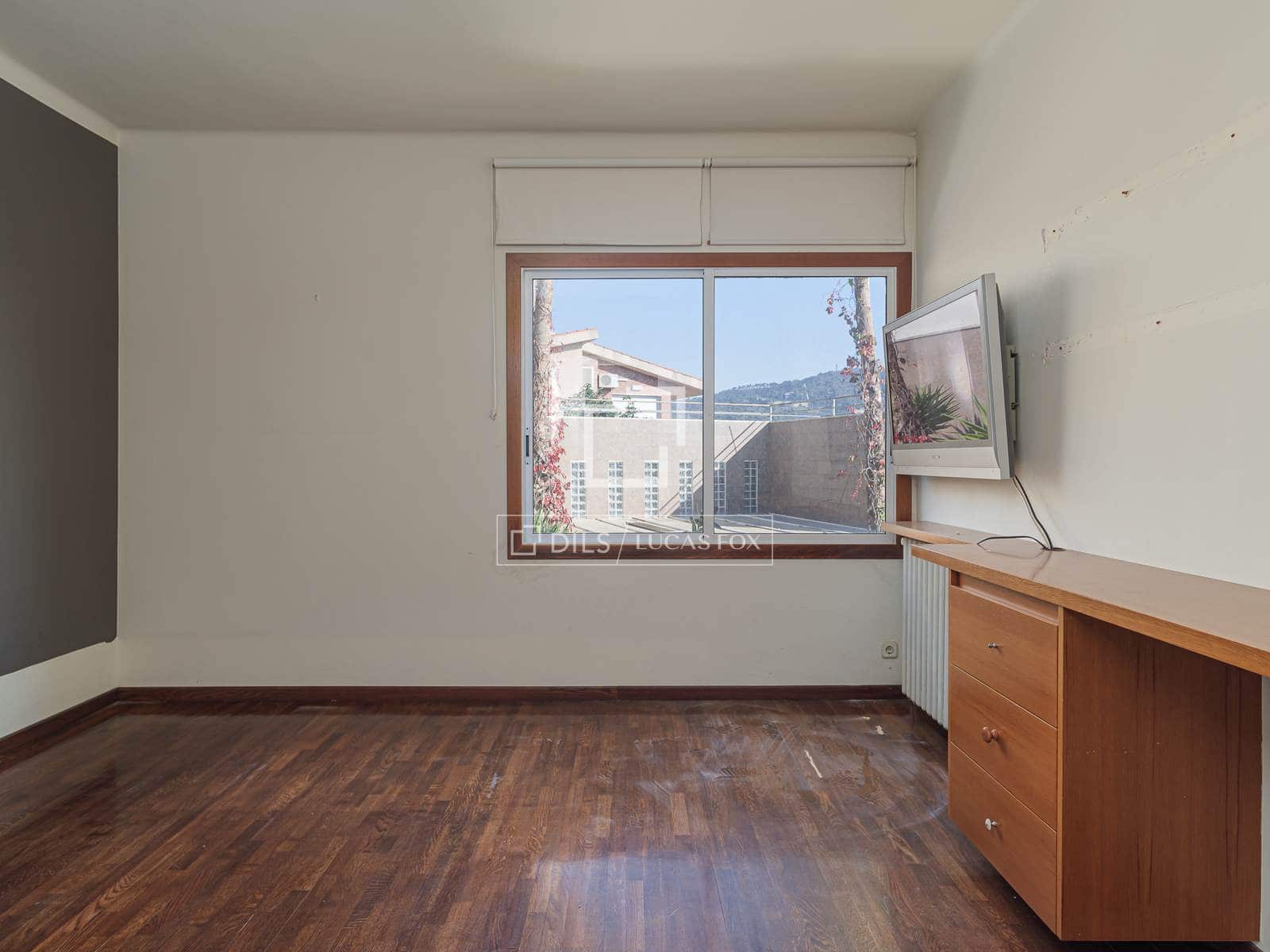 5 camera da letto Villa da affittare in Sant Just Desvern con garage - 4.300 € (Rif: 9909355)