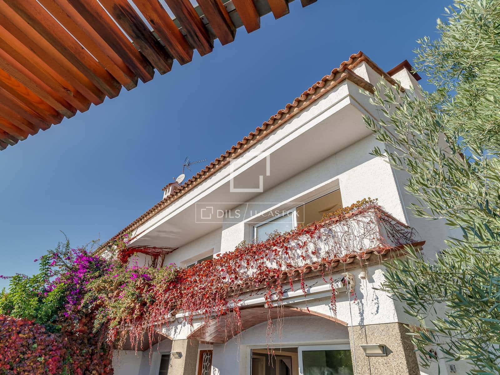 5 camera da letto Villa da affittare in Sant Just Desvern con garage - 4.300 € (Rif: 9909355)