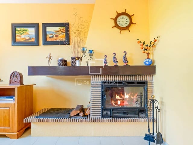 4 slaapkamer Villa te koop in Altafulla met garage - € 495.000 (Ref: 9909356)
