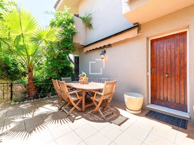 4 slaapkamer Villa te koop in Altafulla met garage - € 495.000 (Ref: 9909356)