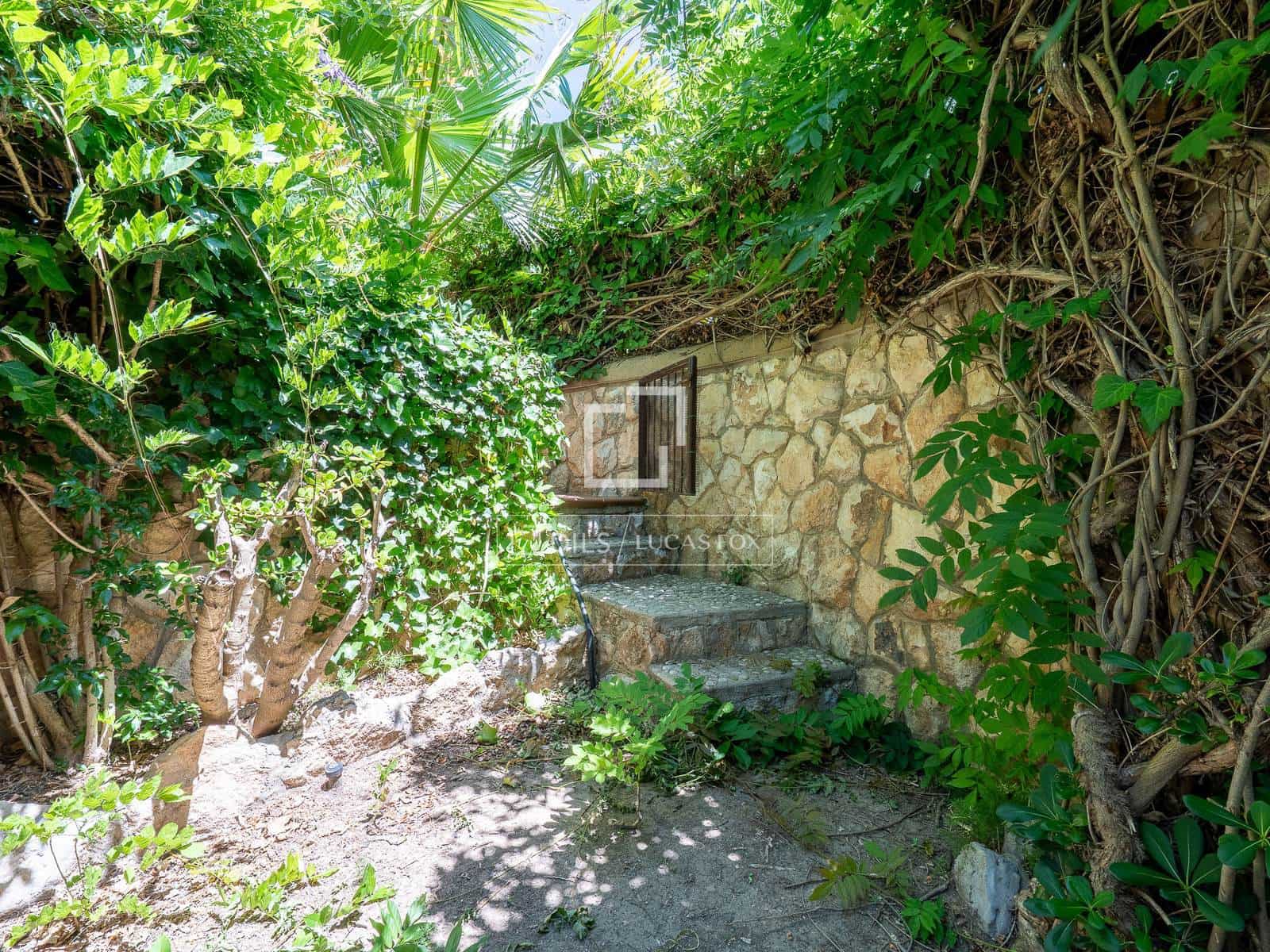 4 slaapkamer Villa te koop in Altafulla met garage - € 495.000 (Ref: 9909356)