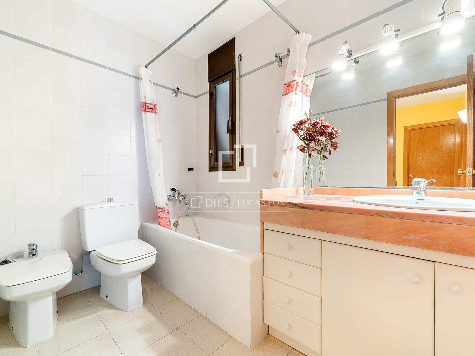 4 slaapkamer Villa te koop in Altafulla met garage - € 495.000 (Ref: 9909356)