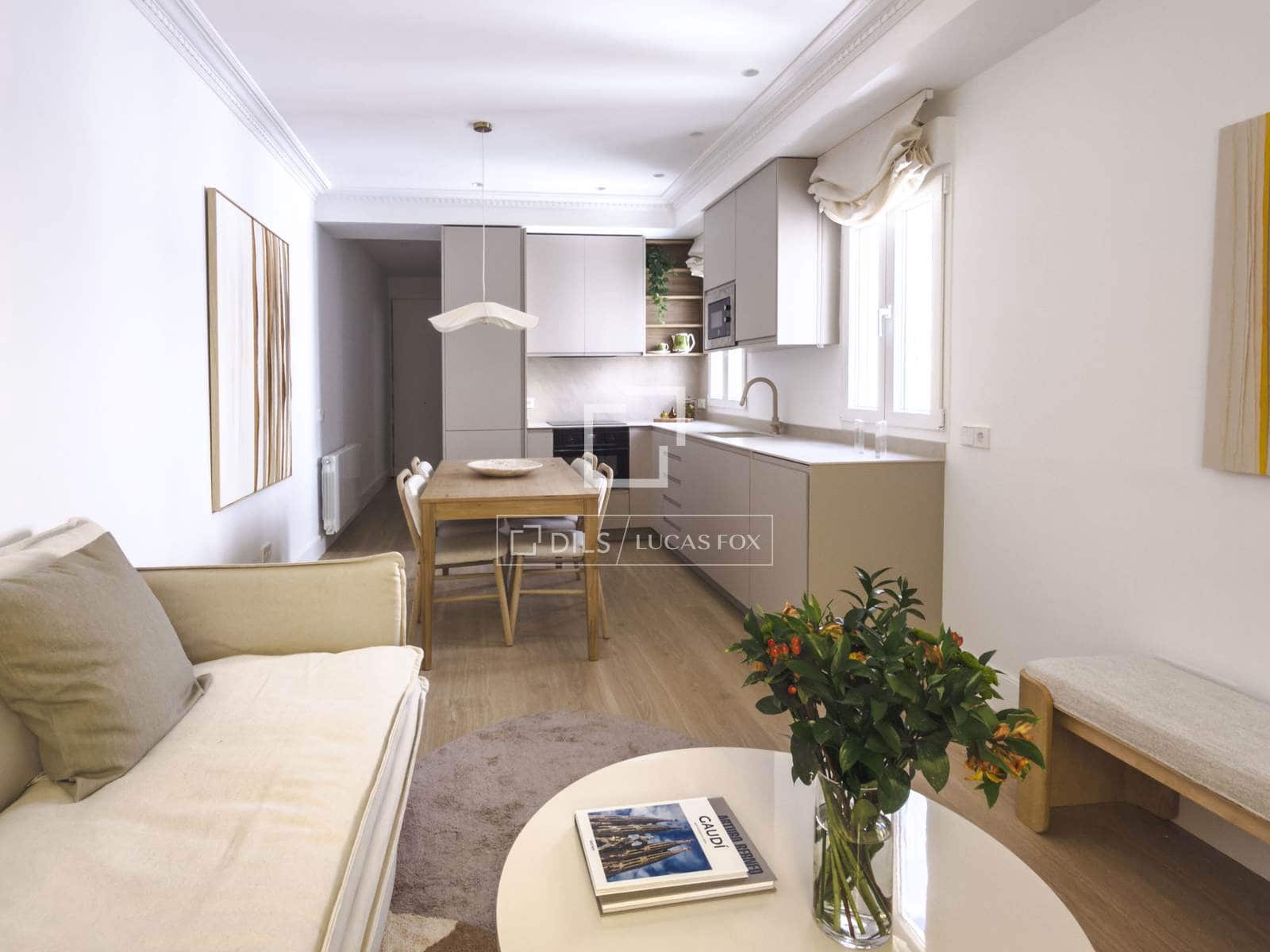 2 makuuhuone Kattohuoneisto myytävänä paikassa Madrid kaupunki - 1 175 000 € (Ref: 9909715)