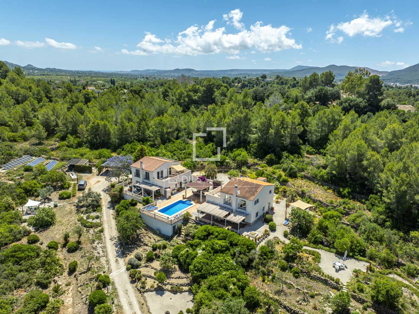 8 soverom Villa til salgs i Jesus Pobre med svømmebasseng garasje - € 1 750 000 (Ref: 9909716)