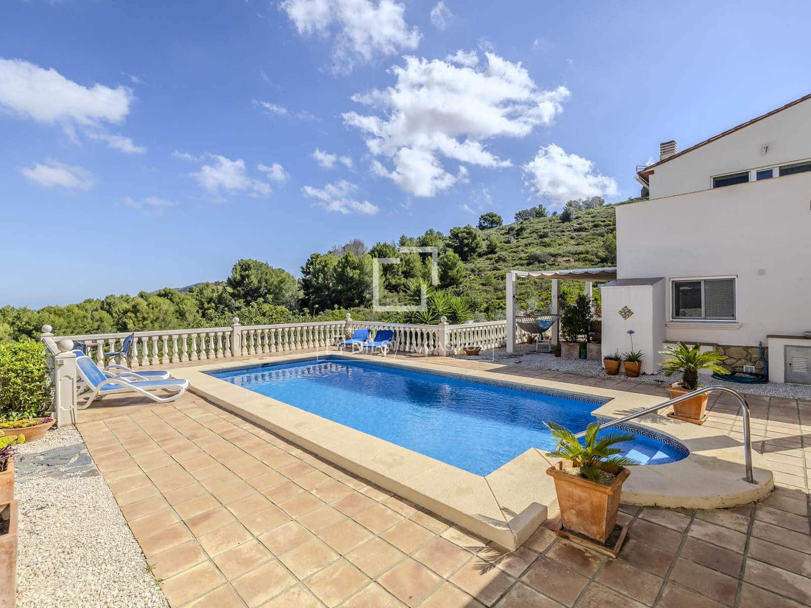 8 soverom Villa til salgs i Jesus Pobre med svømmebasseng garasje - € 1 750 000 (Ref: 9909716)