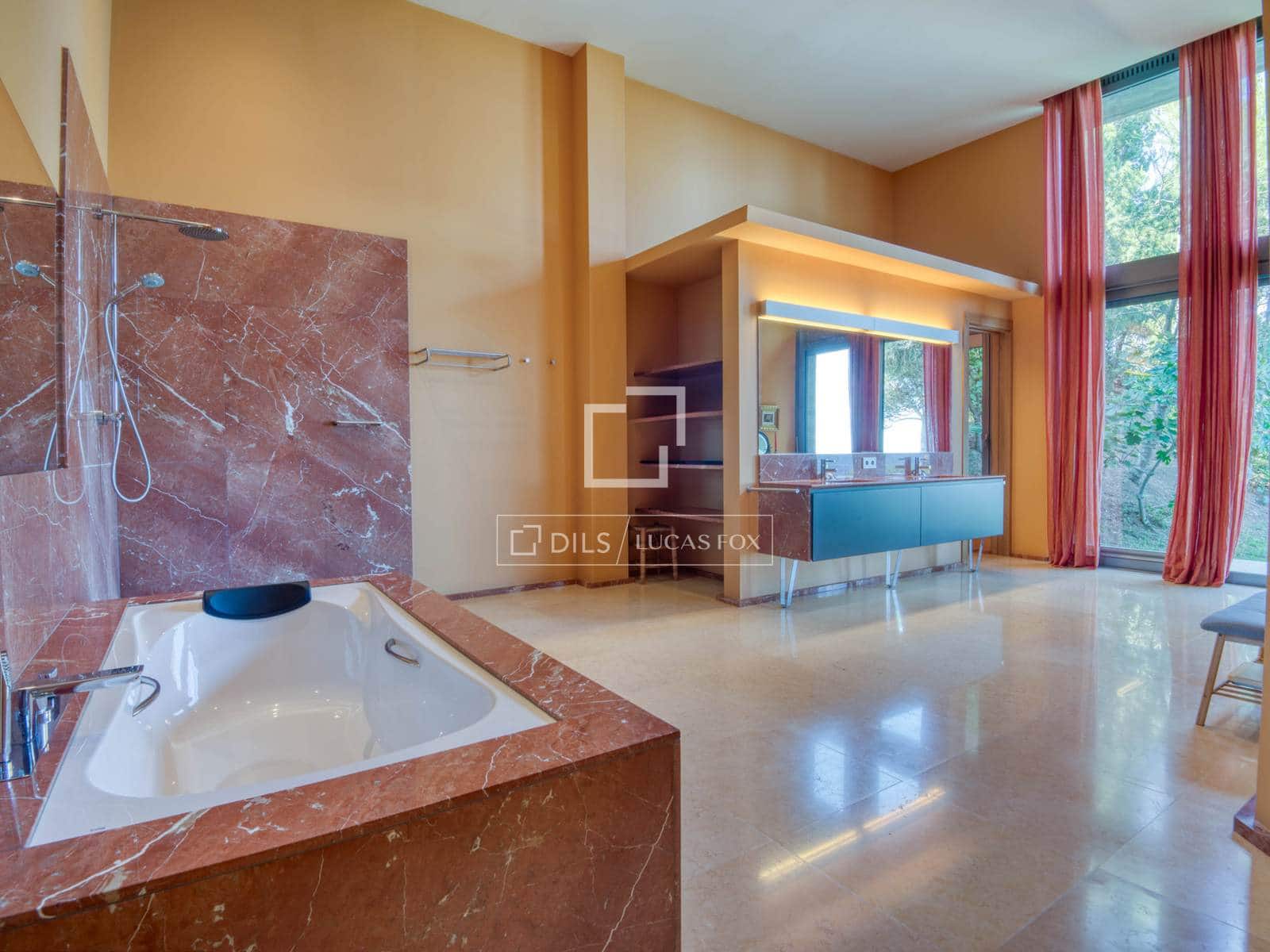 7 slaapkamer Villa te koop in Calonge i Sant Antoni met zwembad garage - € 15.900.000 (Ref: 9909717)