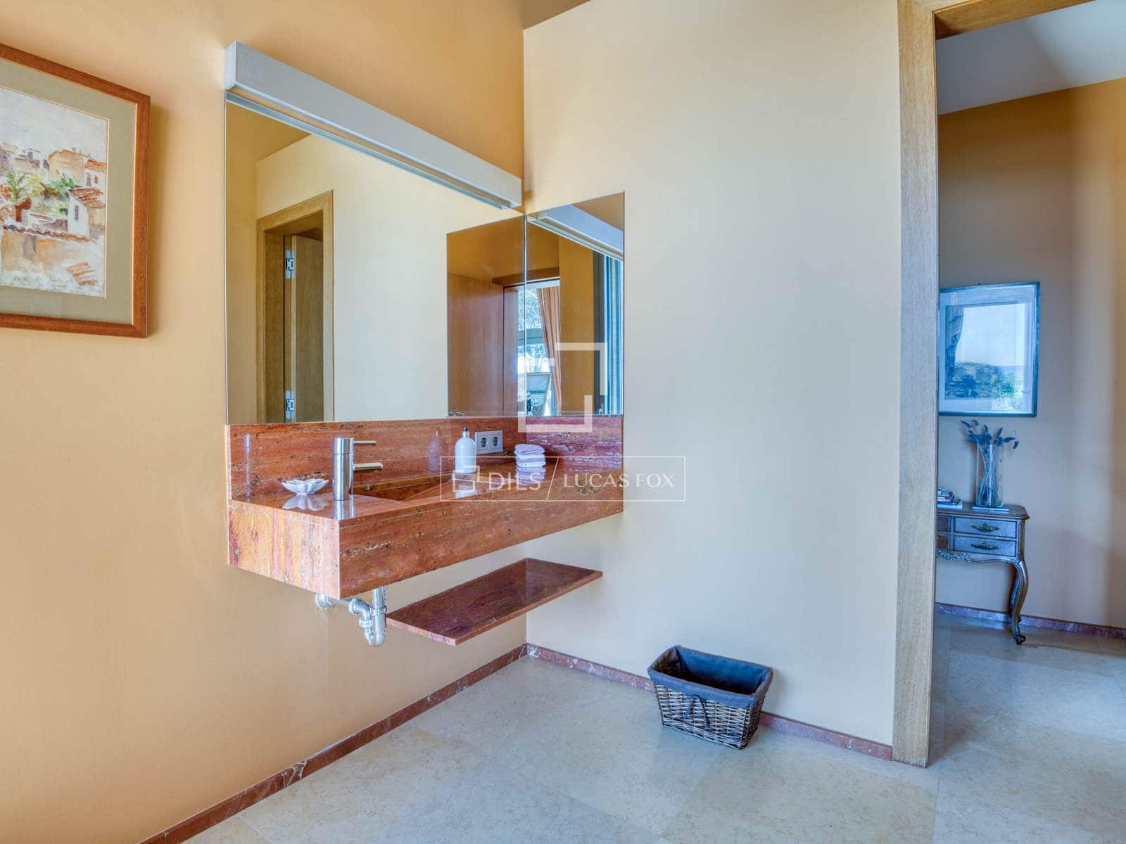 7 slaapkamer Villa te koop in Calonge i Sant Antoni met zwembad garage - € 15.900.000 (Ref: 9909717)