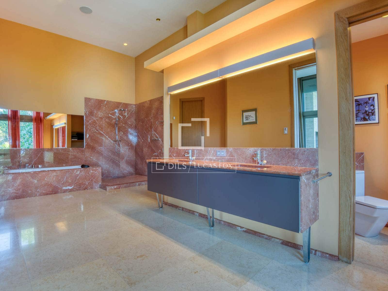 7 slaapkamer Villa te koop in Calonge i Sant Antoni met zwembad garage - € 15.900.000 (Ref: 9909717)